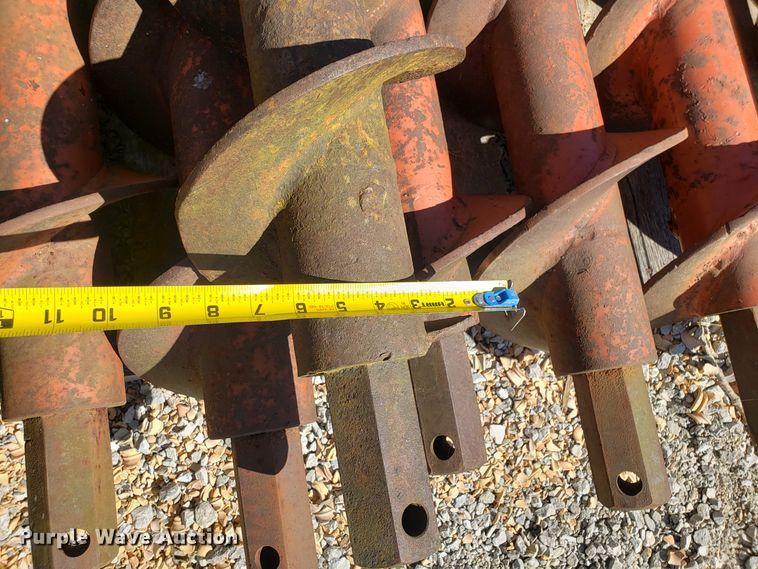 image for item EZ9111 Ditch Witch 210 earth auger