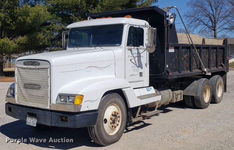 image for item EZ9112 1992 Freightliner FLD120 dump truck
