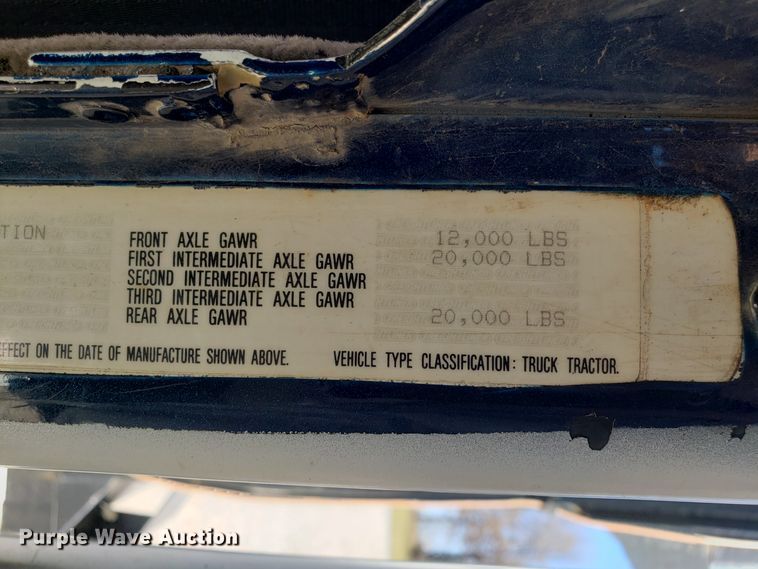 image for item EZ9112 1992 Freightliner FLD120 dump truck