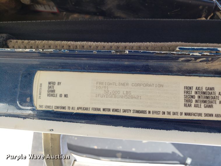 image for item EZ9112 1992 Freightliner FLD120 dump truck