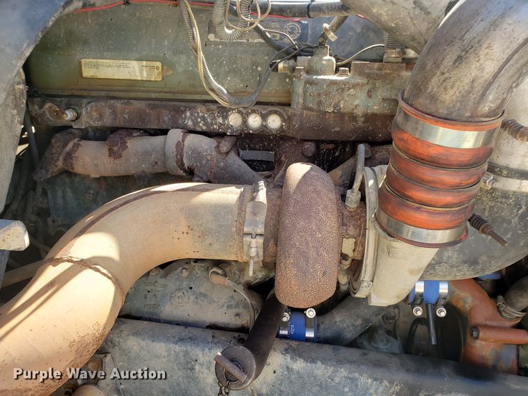 image for item EZ9112 1992 Freightliner FLD120 dump truck