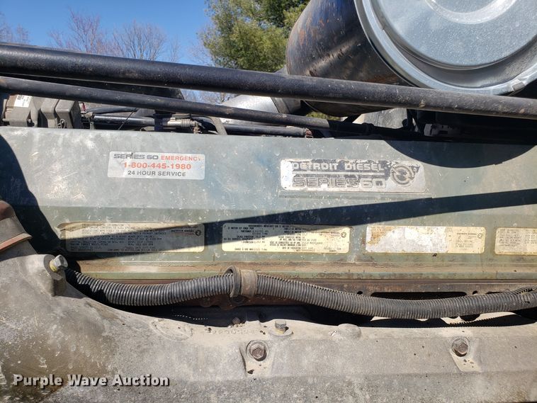 image for item EZ9112 1992 Freightliner FLD120 dump truck