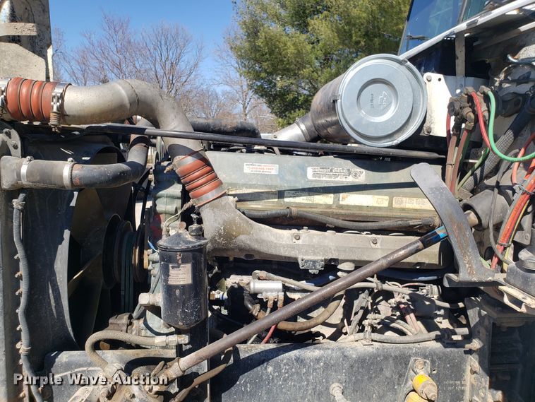 image for item EZ9112 1992 Freightliner FLD120 dump truck