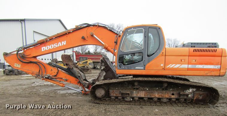 image for item FD9375 2008 Doosan DX255LC excavator