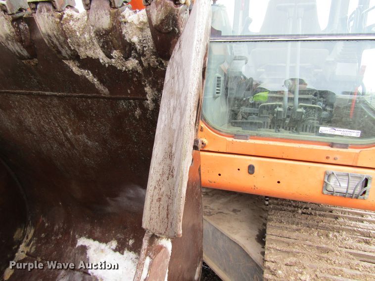 image for item FD9375 2008 Doosan DX255LC excavator