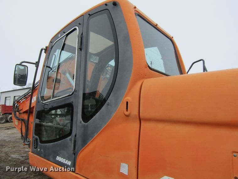 image for item FD9375 2008 Doosan DX255LC excavator