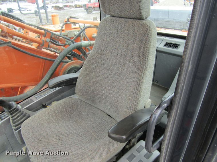 image for item FD9375 2008 Doosan DX255LC excavator