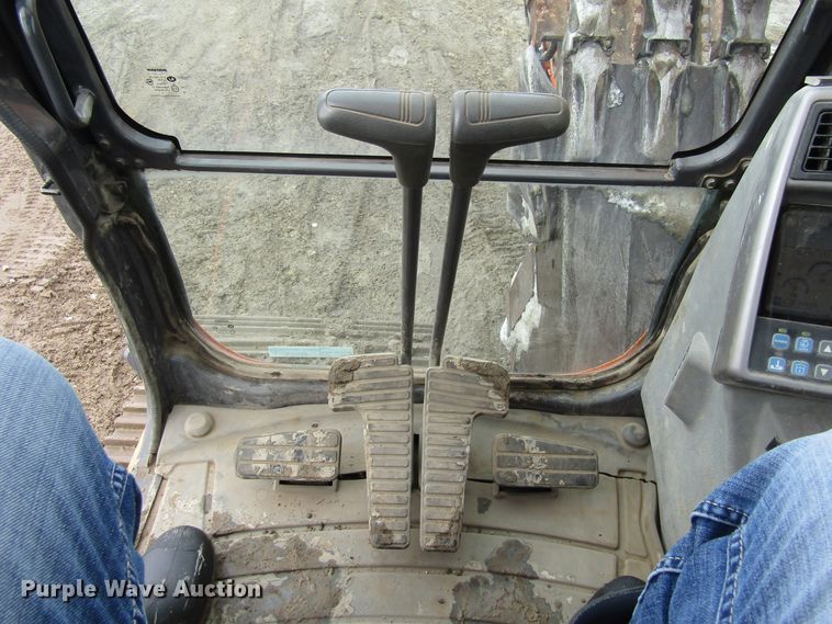 image for item FD9375 2008 Doosan DX255LC excavator