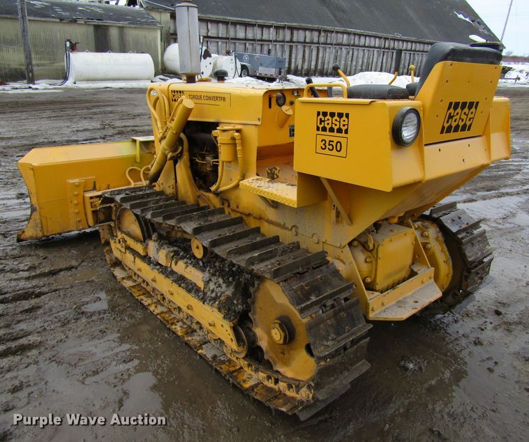 1970 Case 350 dozer in Sumner, IA Item FD9377 sold Purple Wave