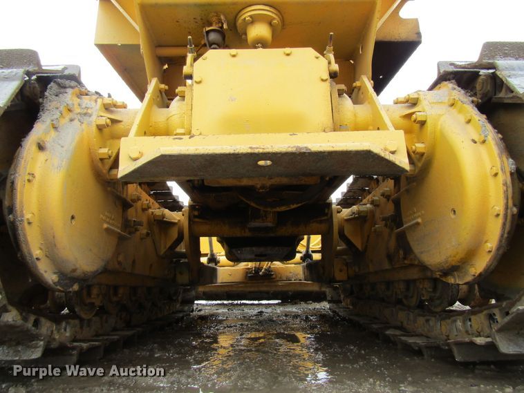 image for item FD9377 1970 Case 350 dozer