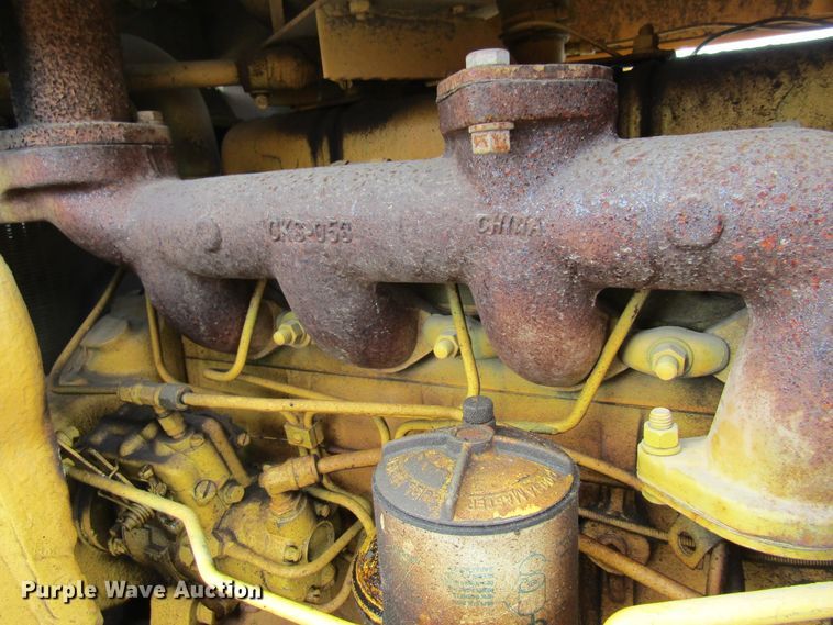 image for item FD9377 1970 Case 350 dozer