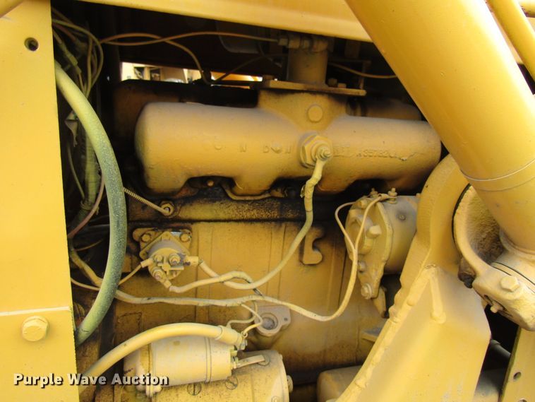 image for item FD9377 1970 Case 350 dozer