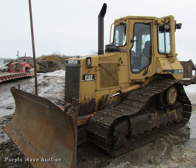 image for item FD9379 1995 Caterpillar D4H XL dozer