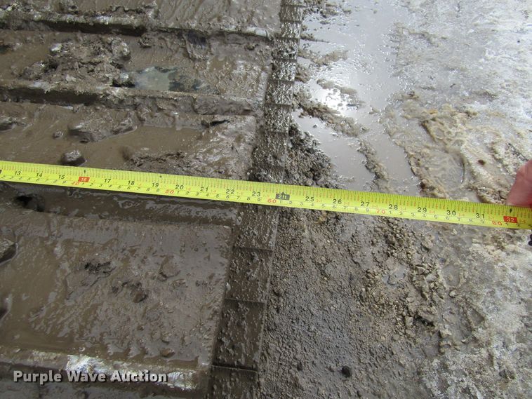 image for item FD9379 1995 Caterpillar D4H XL dozer