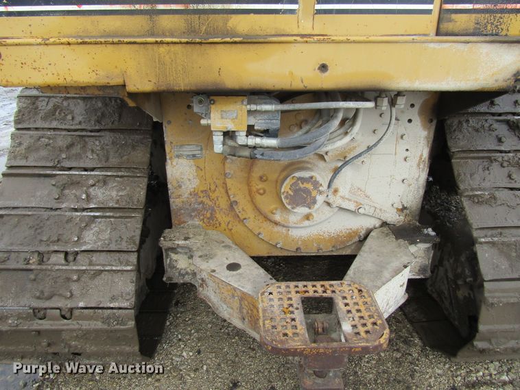 image for item FD9379 1995 Caterpillar D4H XL dozer