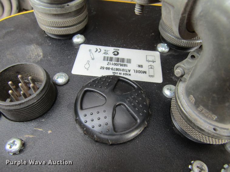 image for item FD9379 1995 Caterpillar D4H XL dozer