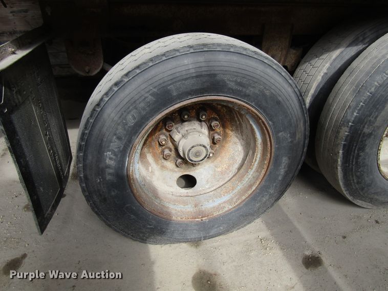 image for item FD9380 1995 Timpte live bottom trailer