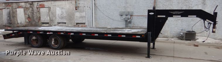 image for item FU9173 2003 H&H equipment trailer