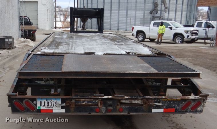 image for item FU9173 2003 H&H equipment trailer