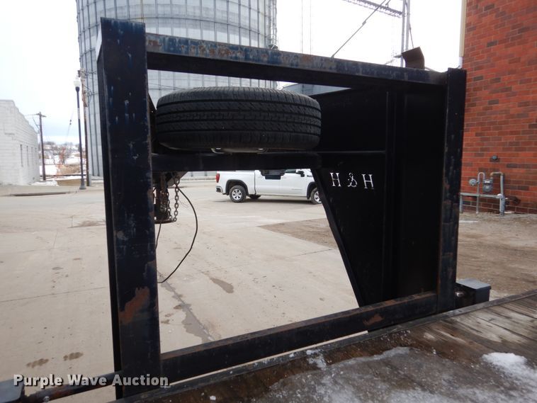 image for item FU9173 2003 H&H equipment trailer