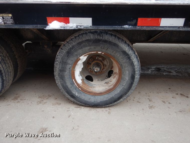 image for item FU9173 2003 H&H equipment trailer