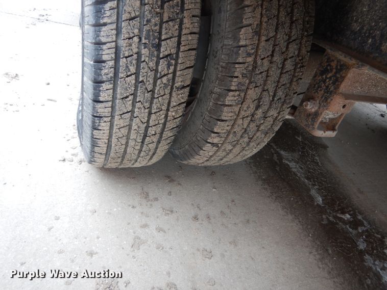 image for item FU9173 2003 H&H equipment trailer