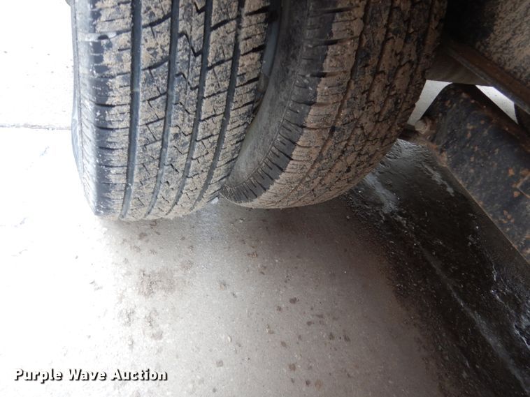 image for item FU9173 2003 H&H equipment trailer