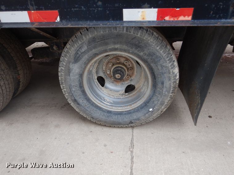 image for item FU9173 2003 H&H equipment trailer