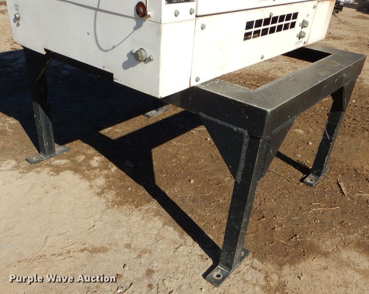 image for item FY9090 Multiquip DA-7000SS generator