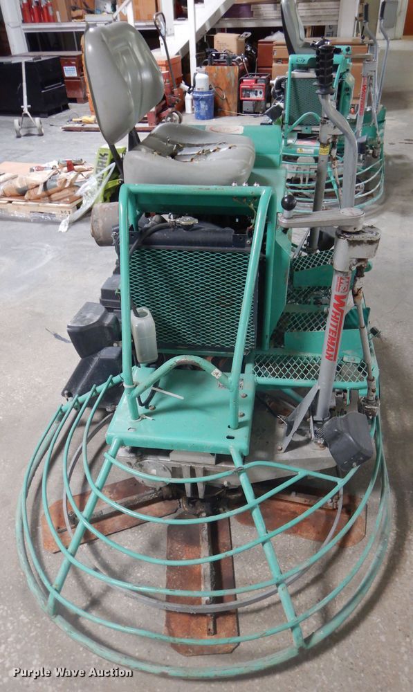 image for item FY9106 Whiteman HHN31VTCSL power trowel