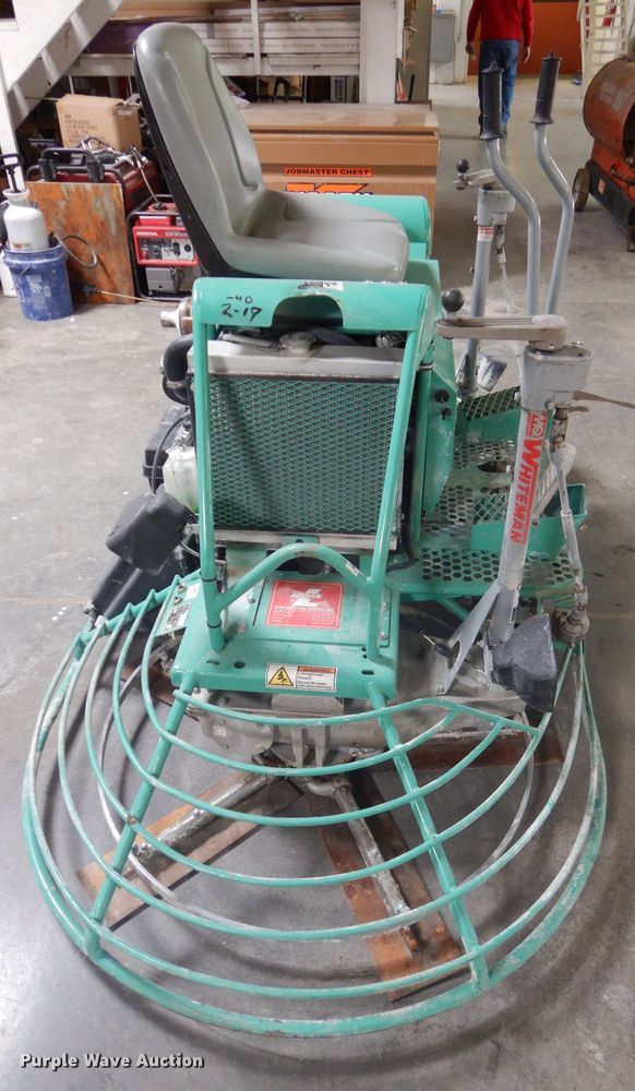 image for item FY9107 2013 Whiteman HHN34TVDTCSL5 power trowel