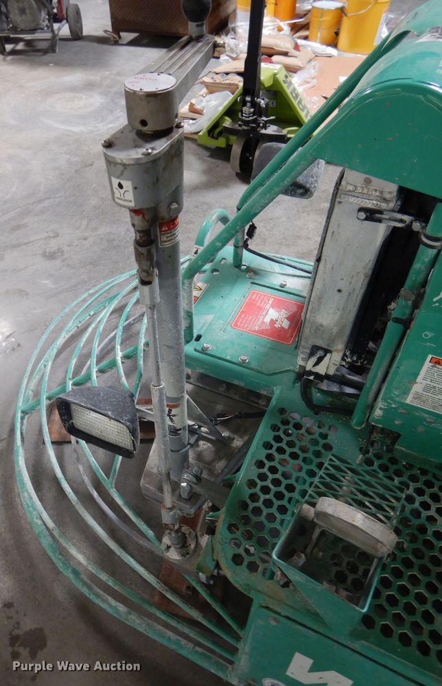 image for item FY9107 2013 Whiteman HHN34TVDTCSL5 power trowel