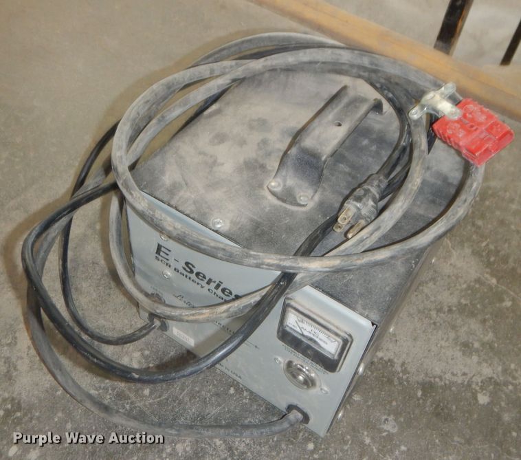 image for item FY9108 Nobles Speed Scrub 2701 floor scrubber