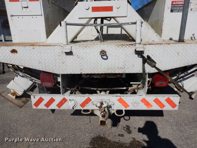 image for item GB9789 1990 Ford F800 bucket truck