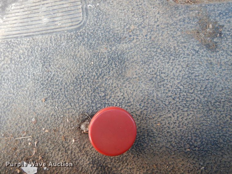 image for item GB9789 1990 Ford F800 bucket truck