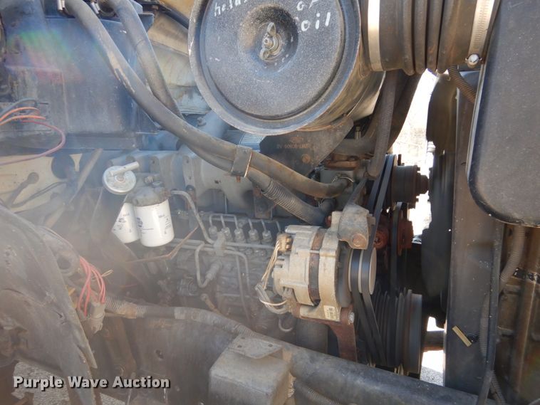 image for item GB9789 1990 Ford F800 bucket truck