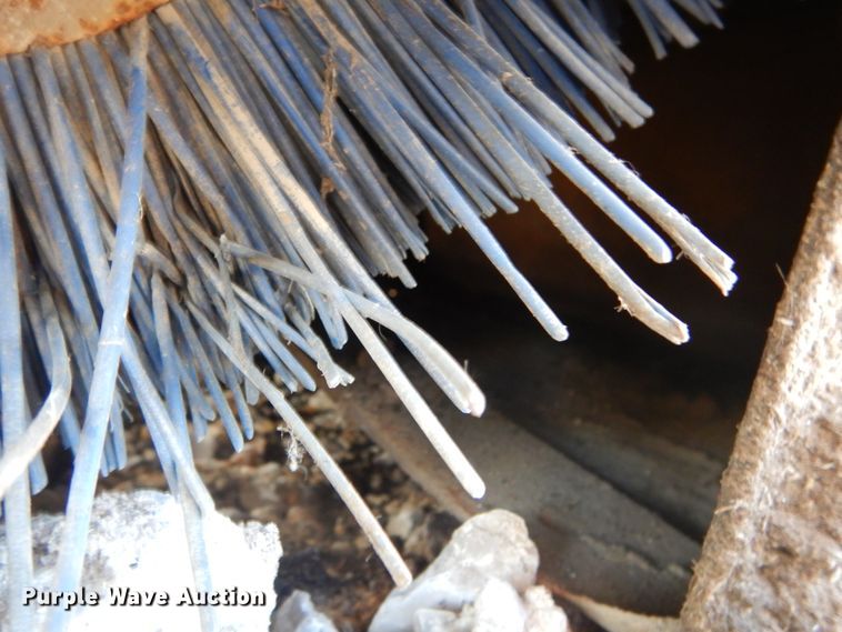 image for item GB9798 Bobcat skid steer sweeper