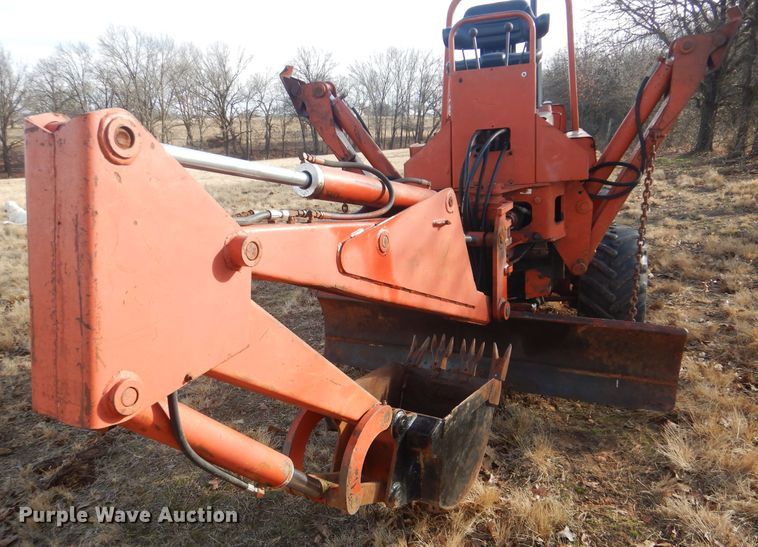 image for item GD9186 1994 Ditch Witch 5110 trencher