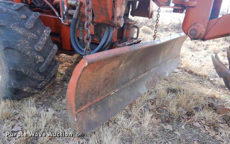 image for item GD9186 1994 Ditch Witch 5110 trencher