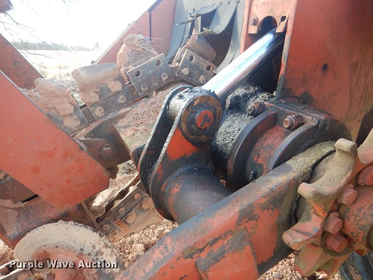 image for item GD9186 1994 Ditch Witch 5110 trencher