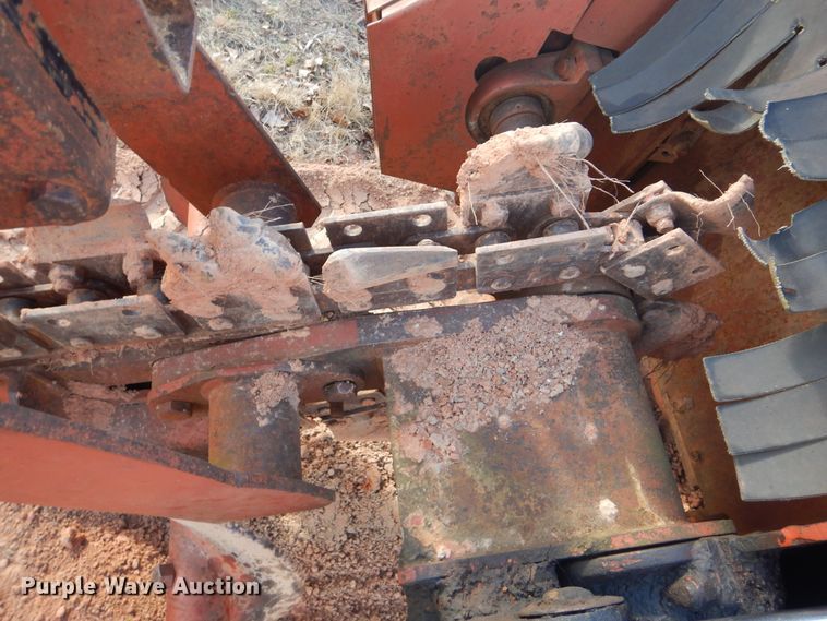 image for item GD9186 1994 Ditch Witch 5110 trencher