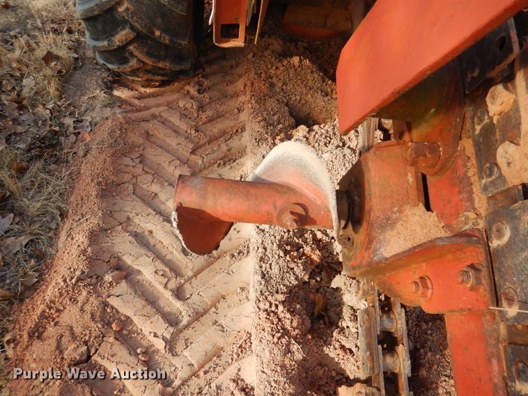 image for item GD9186 1994 Ditch Witch 5110 trencher