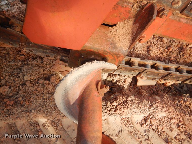 image for item GD9186 1994 Ditch Witch 5110 trencher