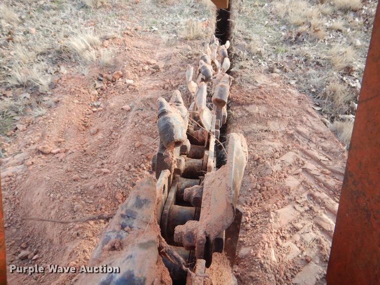 image for item GD9186 1994 Ditch Witch 5110 trencher