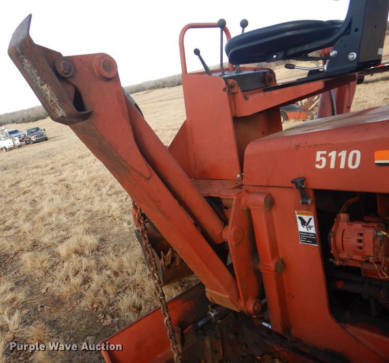 image for item GD9186 1994 Ditch Witch 5110 trencher