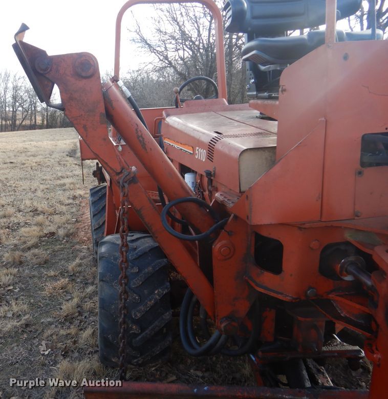 image for item GD9186 1994 Ditch Witch 5110 trencher