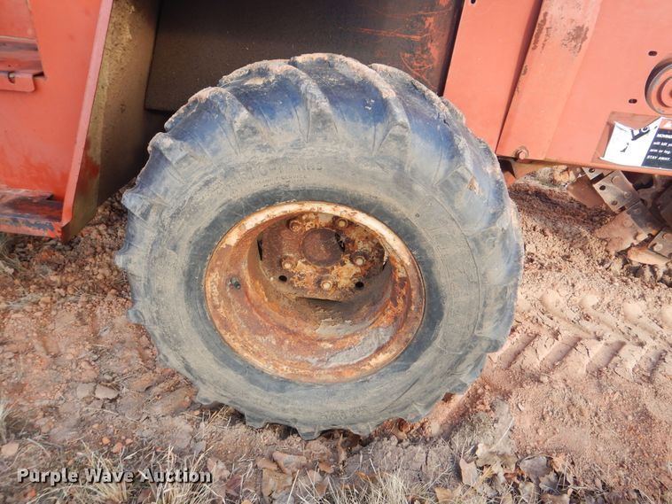 image for item GD9186 1994 Ditch Witch 5110 trencher