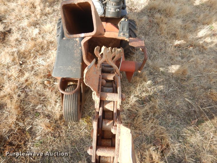 image for item GD9187 Ditch Witch 1030 trencher