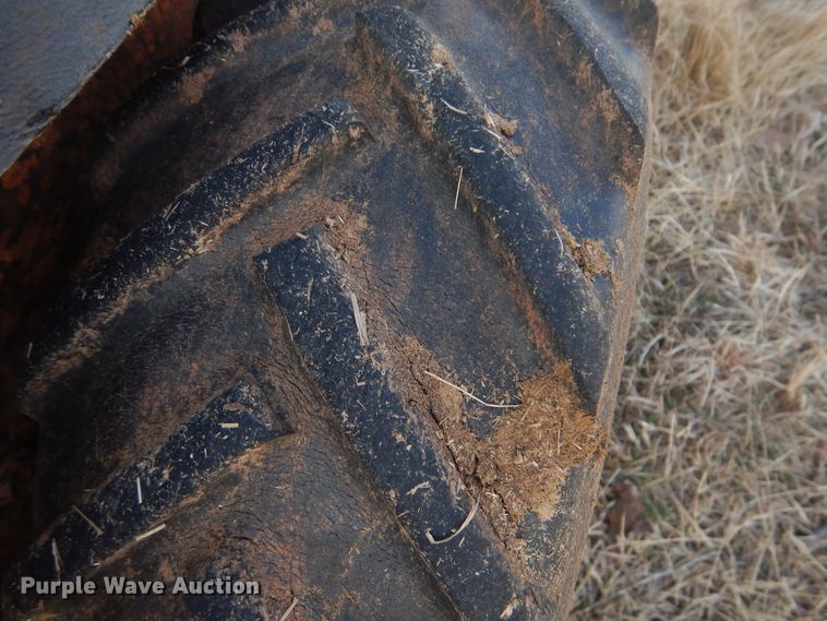 image for item GD9187 Ditch Witch 1030 trencher