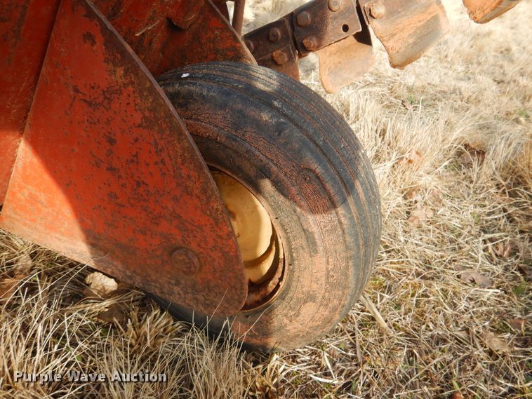 image for item GD9187 Ditch Witch 1030 trencher